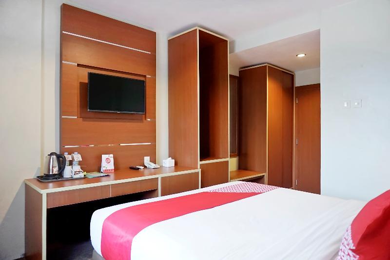 Megara Hotel